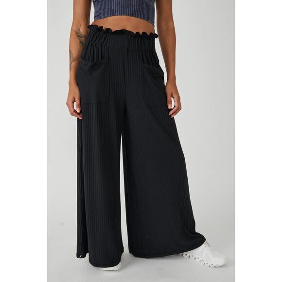Free People Movement Blissed Out Wide Leg Pants Black Women’s Large - Picture 1 of 15